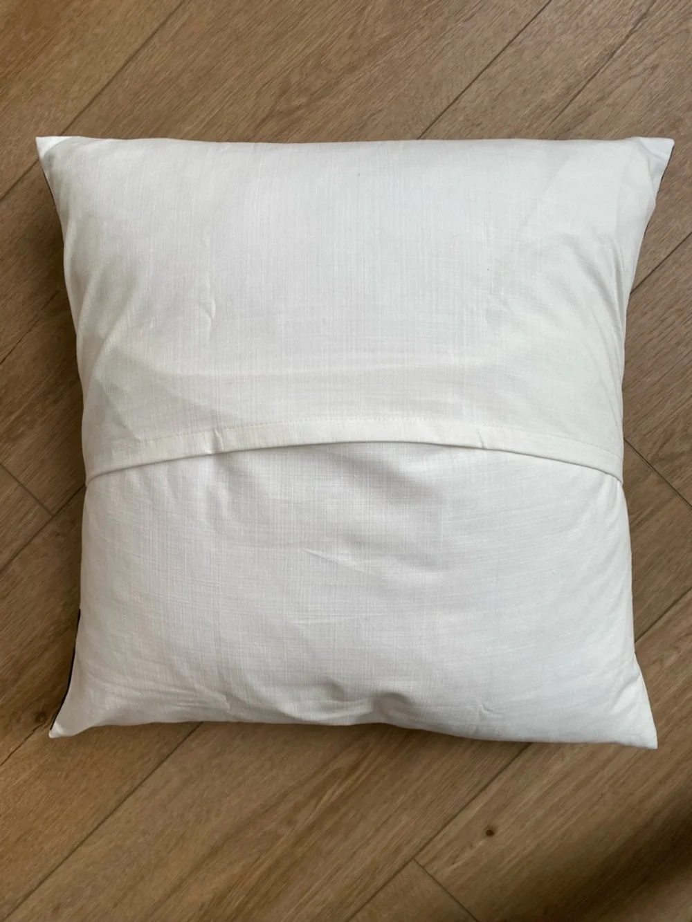 IKEA SANDSENAP Black & White Pillow Cover